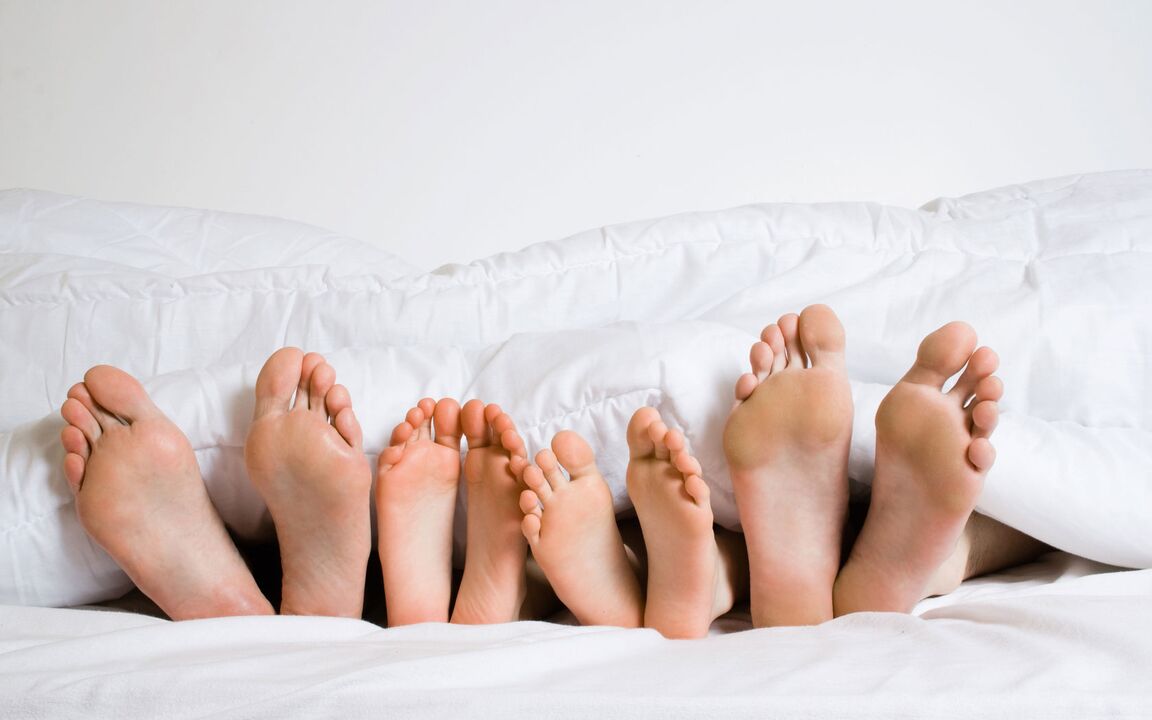 Ο μύκητας των νυχιών των ποδιών είναι μια δημοφιλής ασθένεια του 21ου αιώνα, που προσβάλλει κάθε πέμπτο άτομο